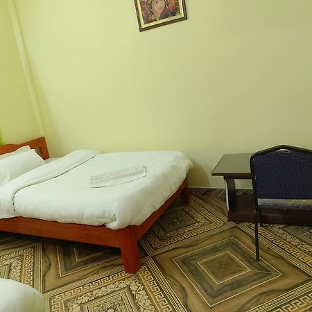 Mangal Homestay Pokhara Esterno foto