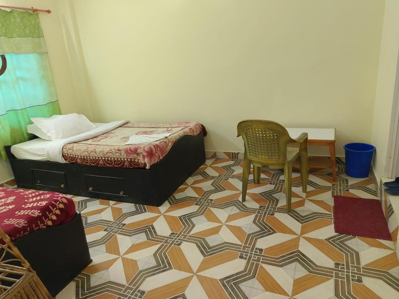 Mangal Homestay Pokhara Esterno foto