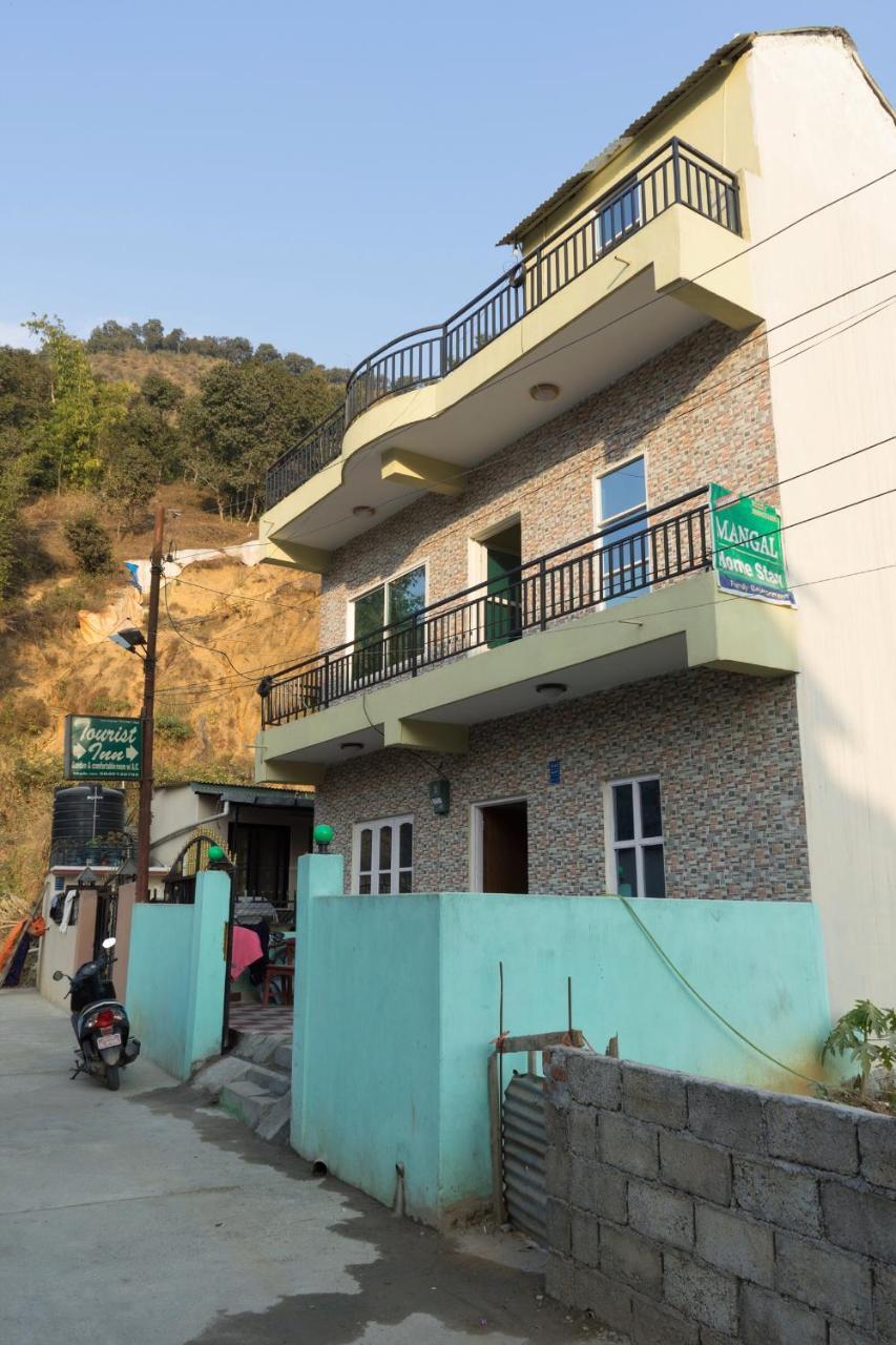 Mangal Homestay Pokhara Esterno foto